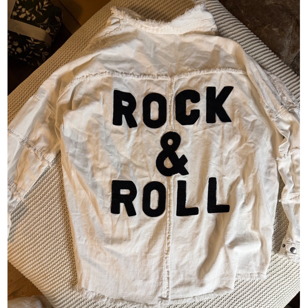 Elan Rock & Roll Distressed Denim Shirt Jacket White Large